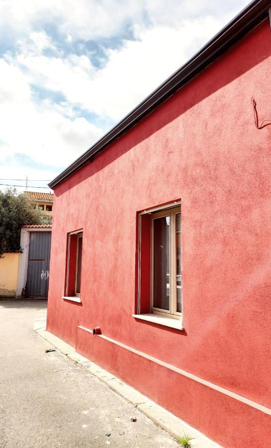 Red House Villa Càbras Екстериор снимка