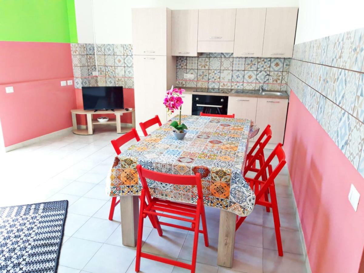 Red House Villa Càbras Екстериор снимка