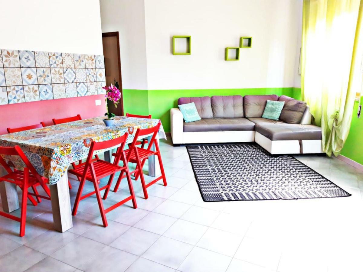 Red House Villa Càbras Екстериор снимка