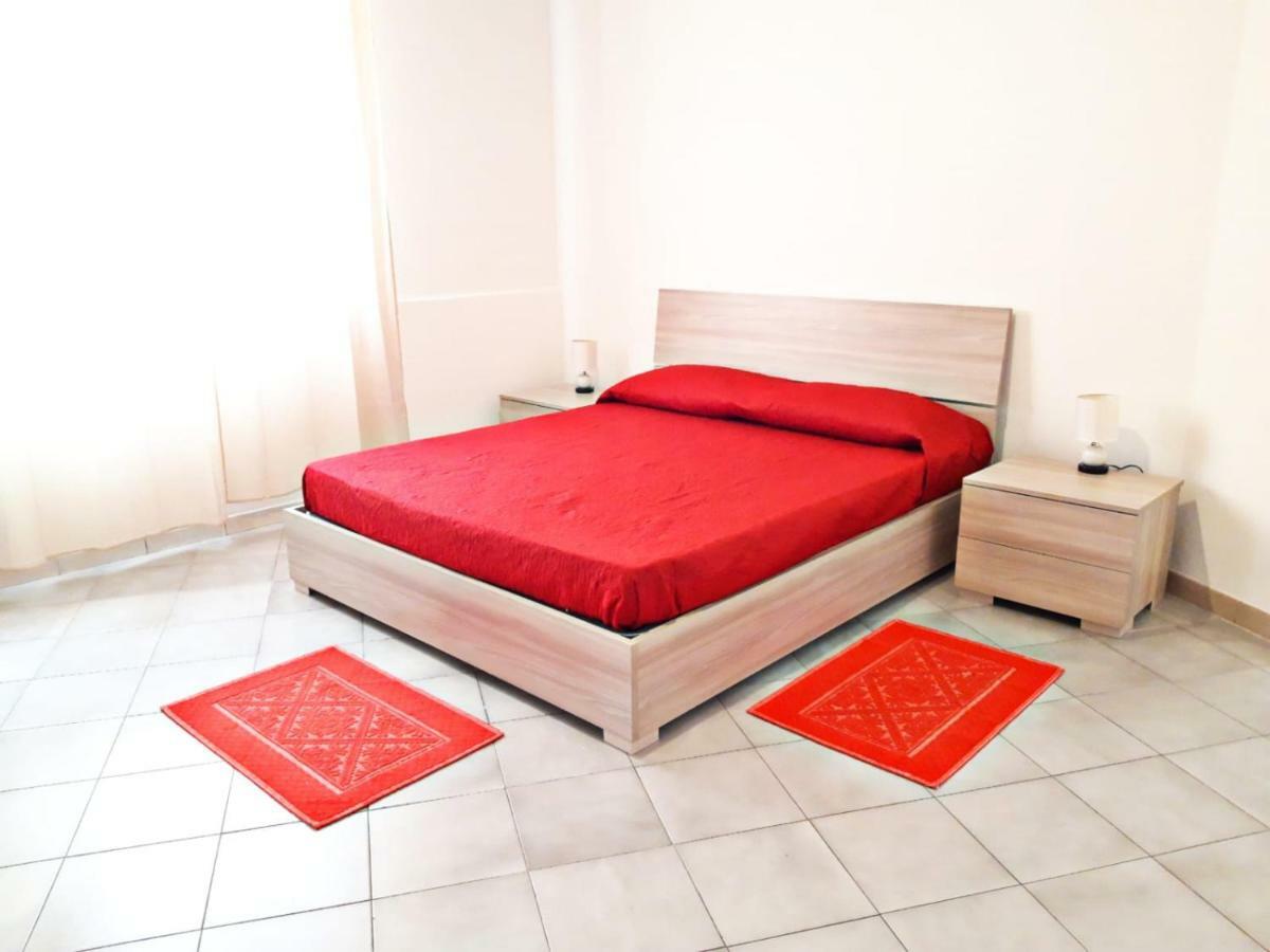 Red House Villa Càbras Екстериор снимка